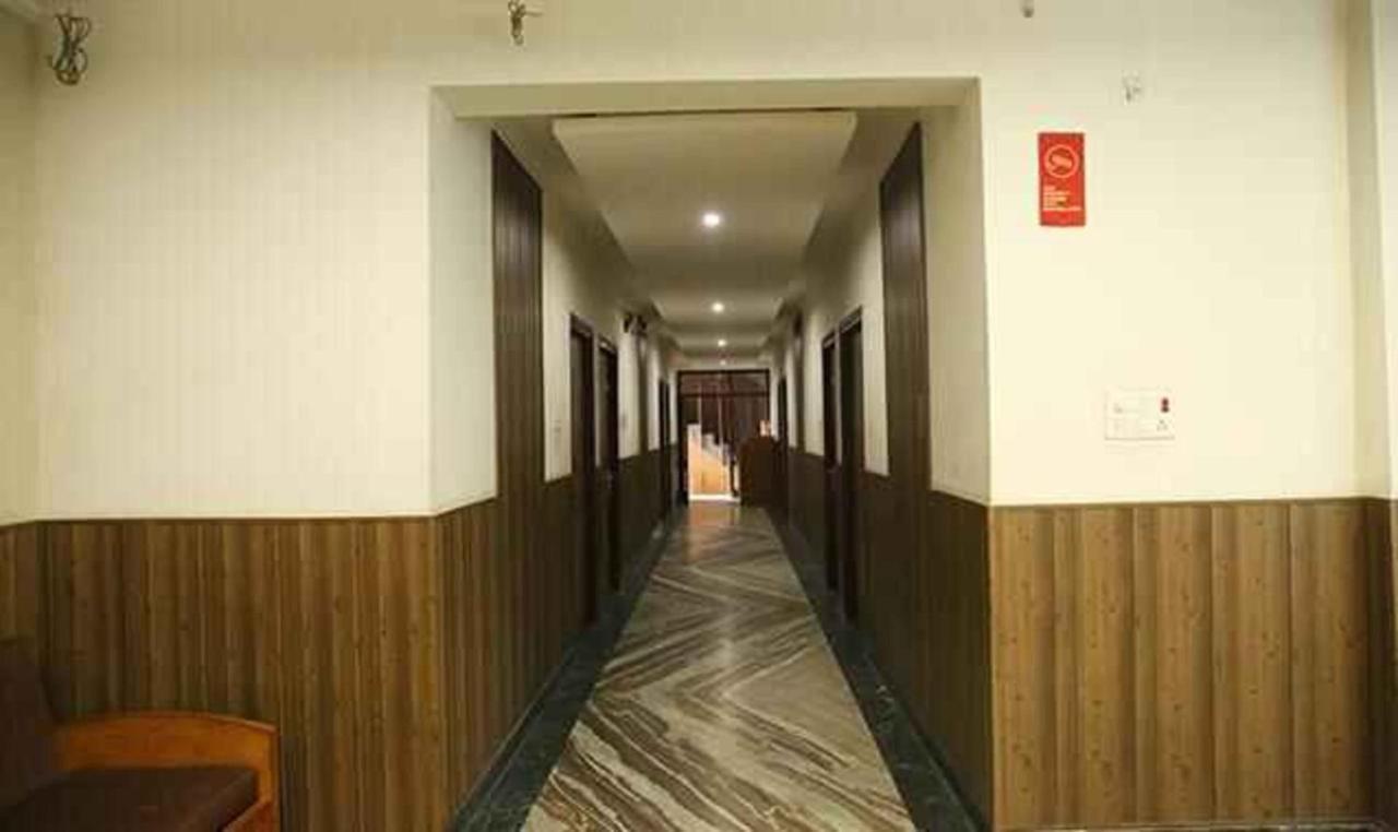 Fabhotel Corbett Inn Rudrapur Ngoại thất bức ảnh